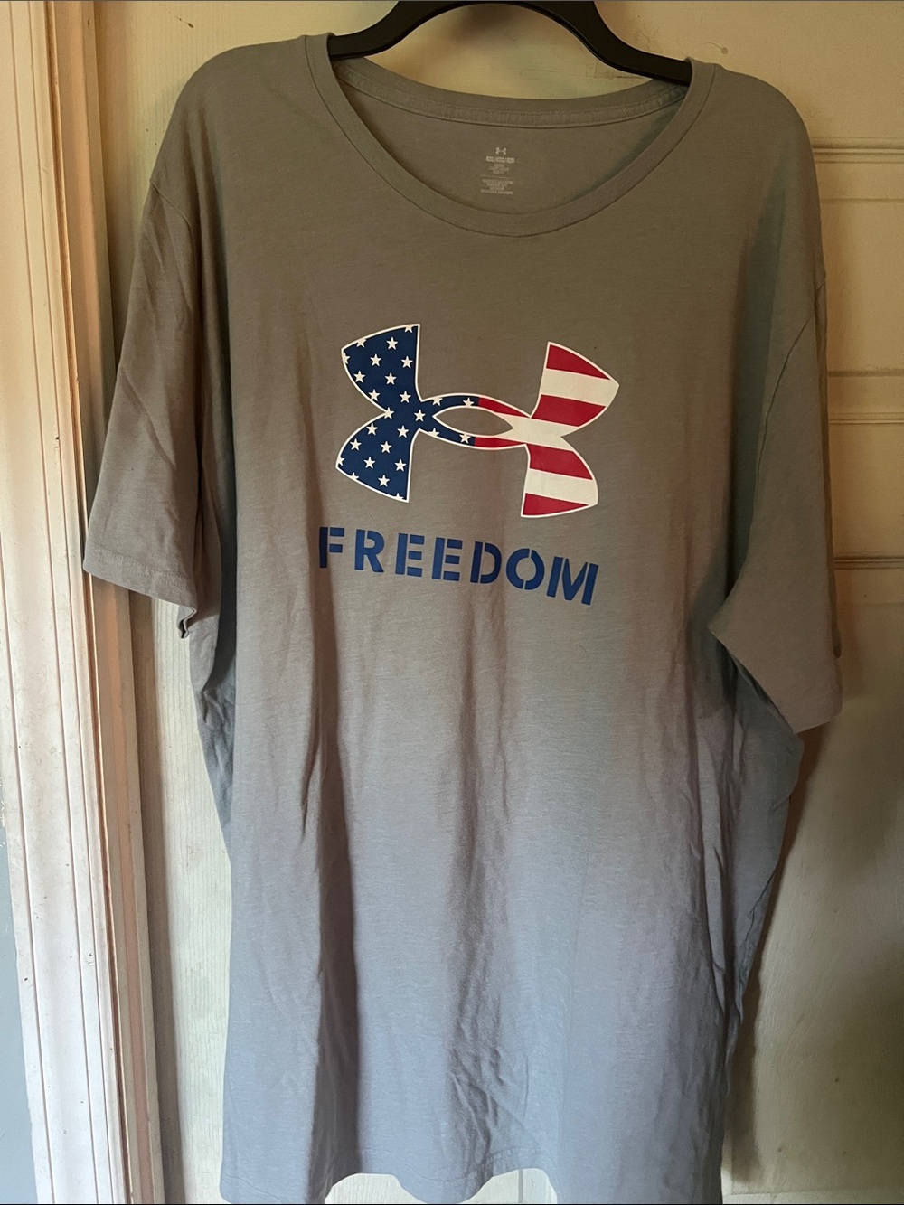 Under Armour Men's Grey Tee with American Flag Logo